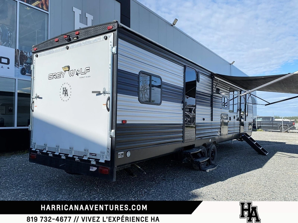 Cherokee 29rr Cargo 2022 alt