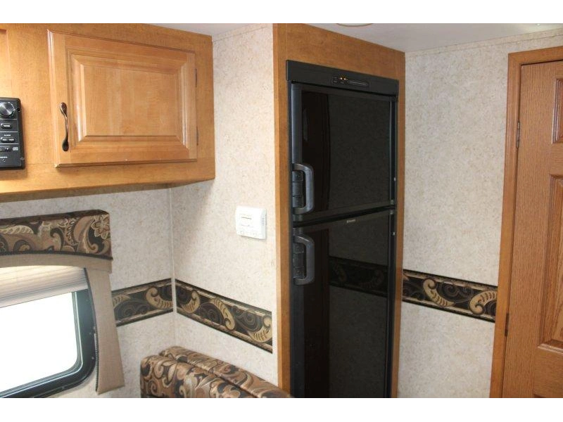 Evergreen Rv Everlite 27rb 2013 alt