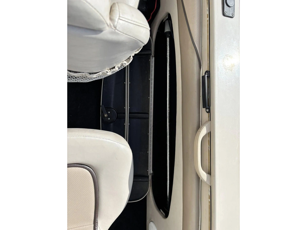 2003 Crestliner 1850 Sportfisher - 15hp Honda alt