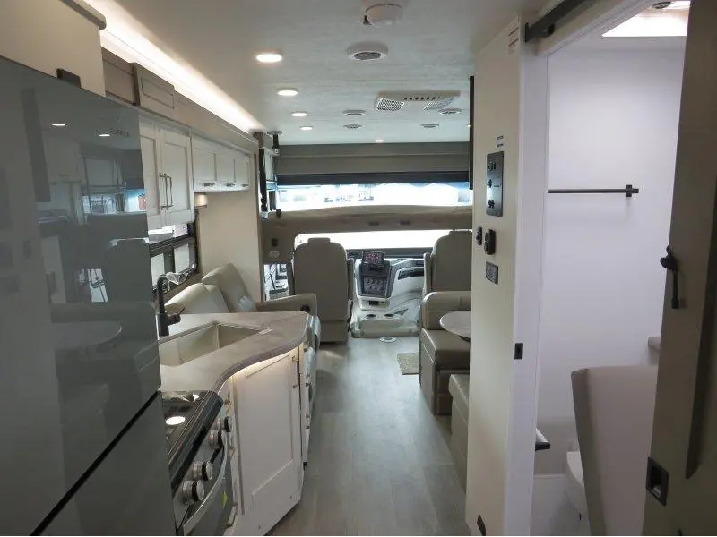2027 Entegra Coach Vision 29S