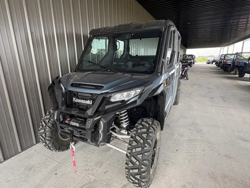 2025 Kawasaki RIDGE XR Crew Limited HVAC 