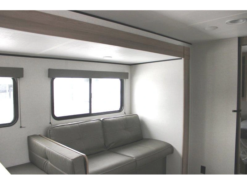 Keystone Rv Coleman 25b 2026 alt