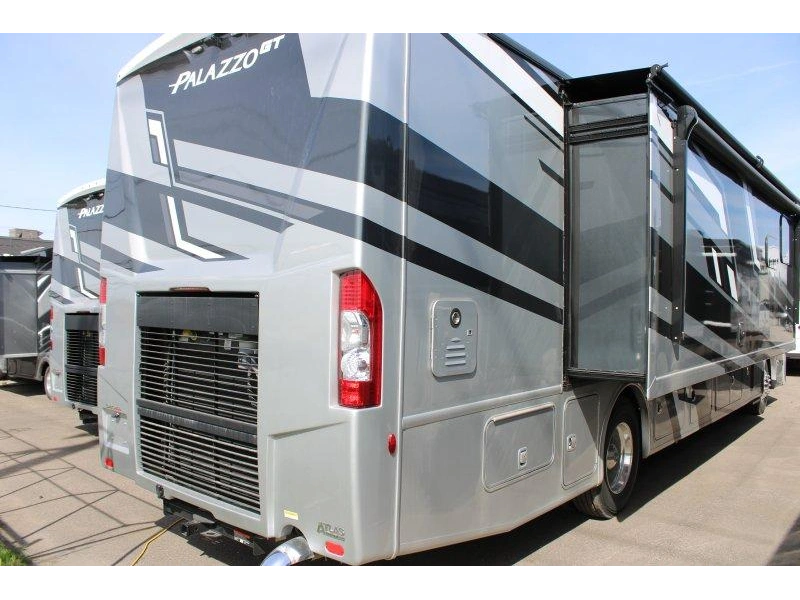 Thor Motor Coach Palazzo 37.5 2026 alt