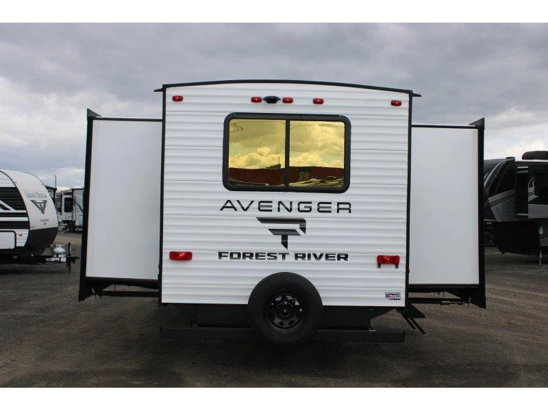 Prime Time Avenger 30po 2026 alt