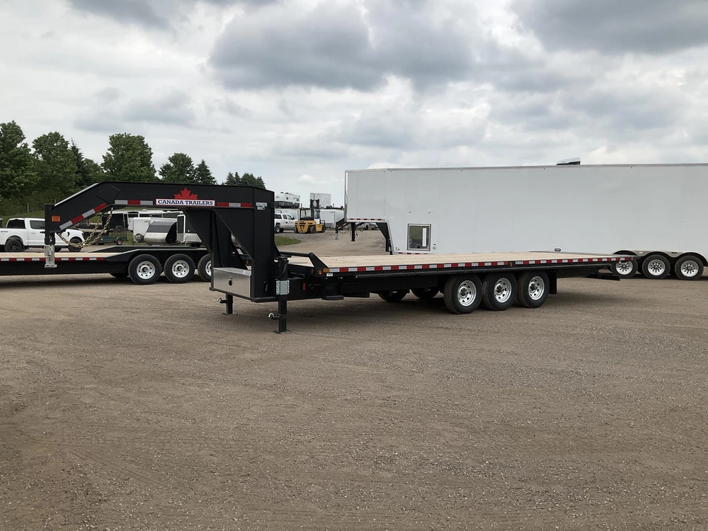 2027 Canada Trailers 8.5x26 10.5 Ton Gooseneck Hydraulic Tilt Trailer alt