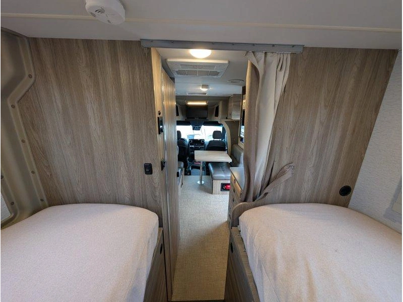 Winnebago Ekko 23b 2025 alt