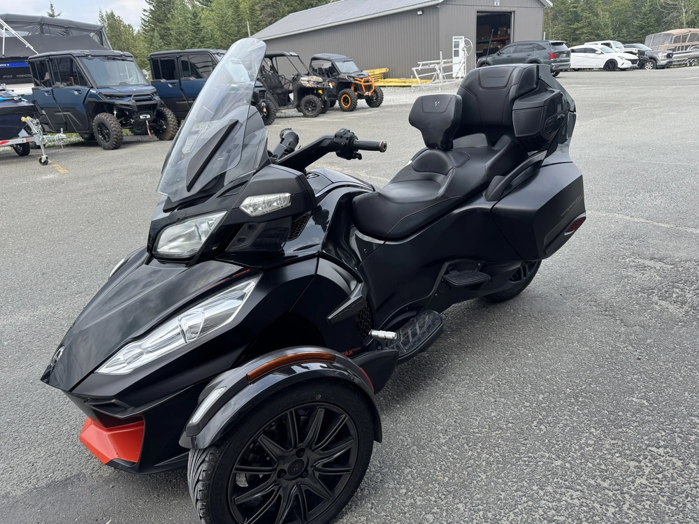 Can-am Rt-s 2016 alt
