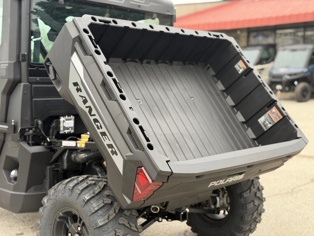 2027 Polaris Ranger Xp 1000 Cab alt