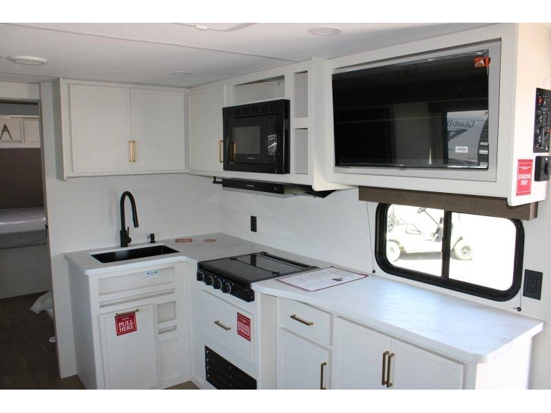 Grand Design Transcend 245rlt 2026 alt