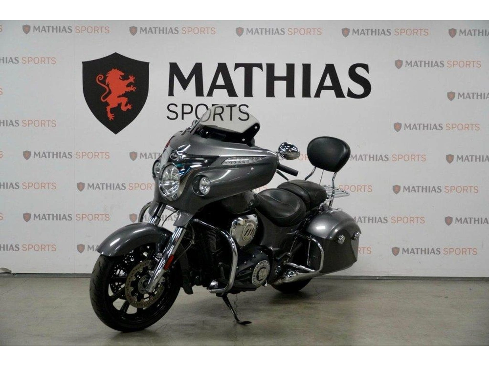 Indian Motorcycle Chieftain 2018 alt