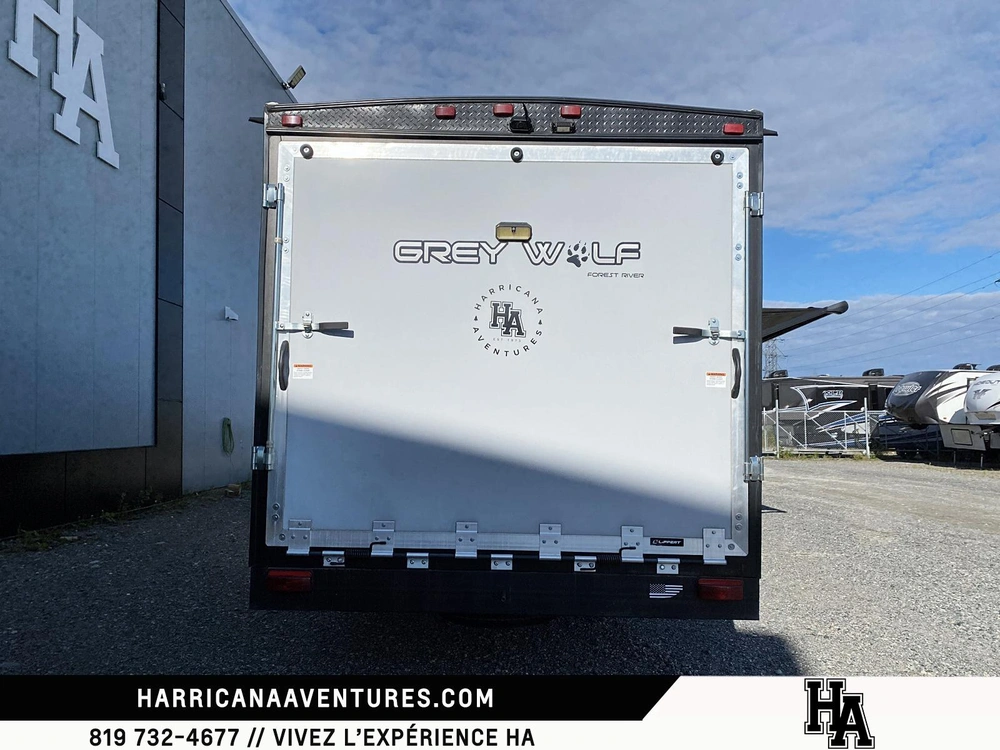 Cherokee 29rr Cargo 2022 alt