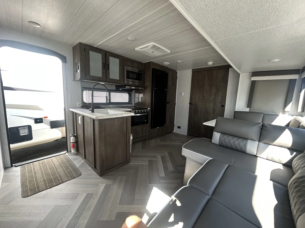 2022 Wildwood 29vbud alt