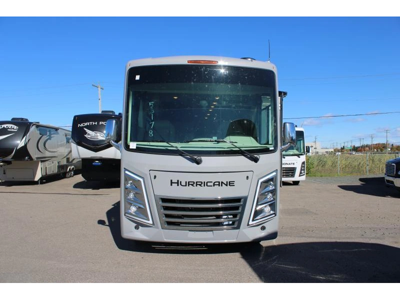 Thor Motor Coach Hurricane 29l 2026 alt