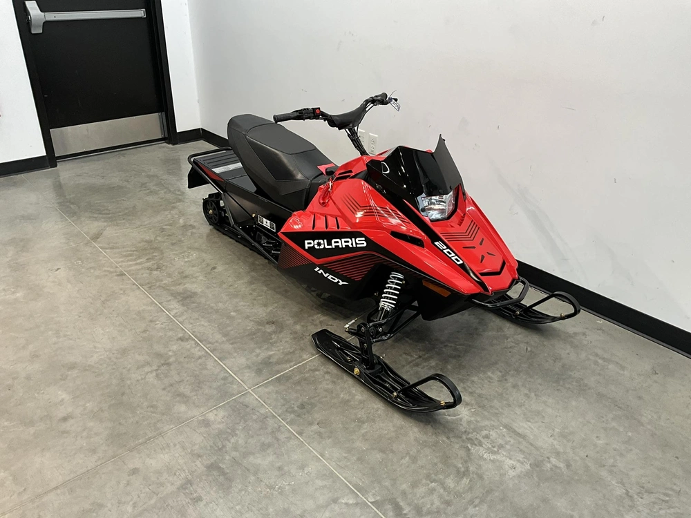 2027 Polaris 200 Indy alt