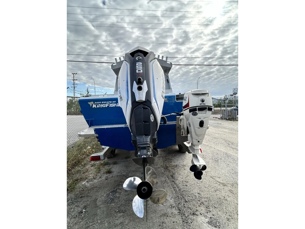2019 Kingfisher 2425 Escape Ht alt