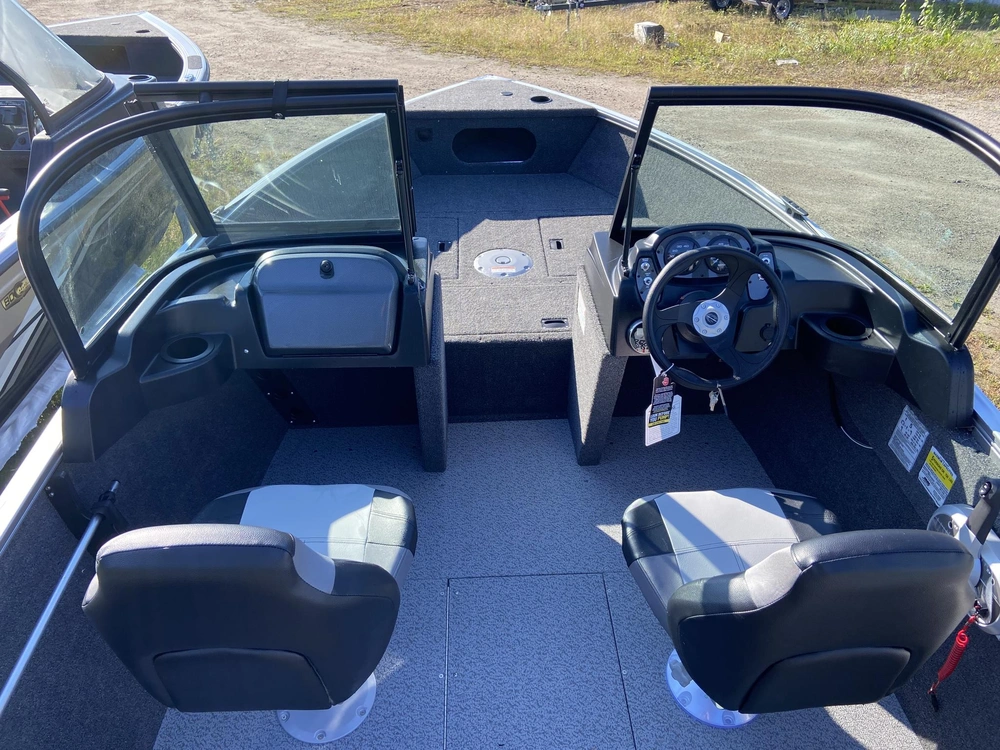 2026 Crestliner 1650 Kodiak Wt alt