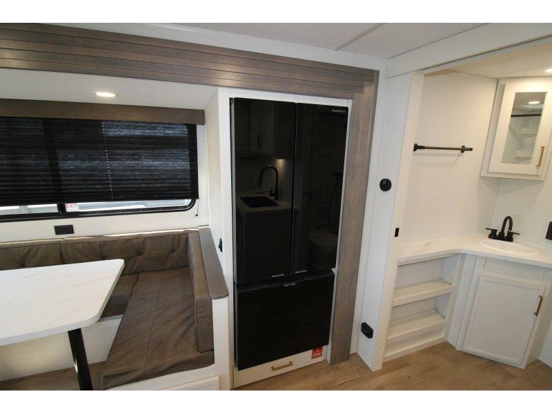 2026 Grand Design Transcend 245rlt alt