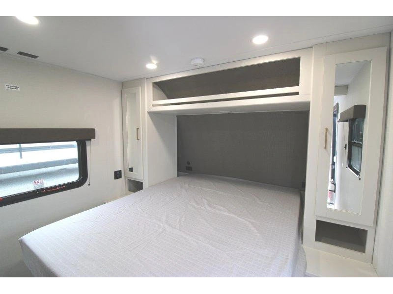 Grand Design Transcend 24bhx 2026 alt
