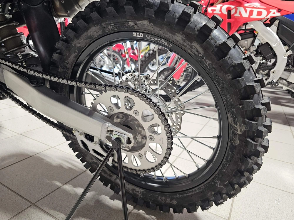 2027 Honda Crf250r Competition/motorcross alt