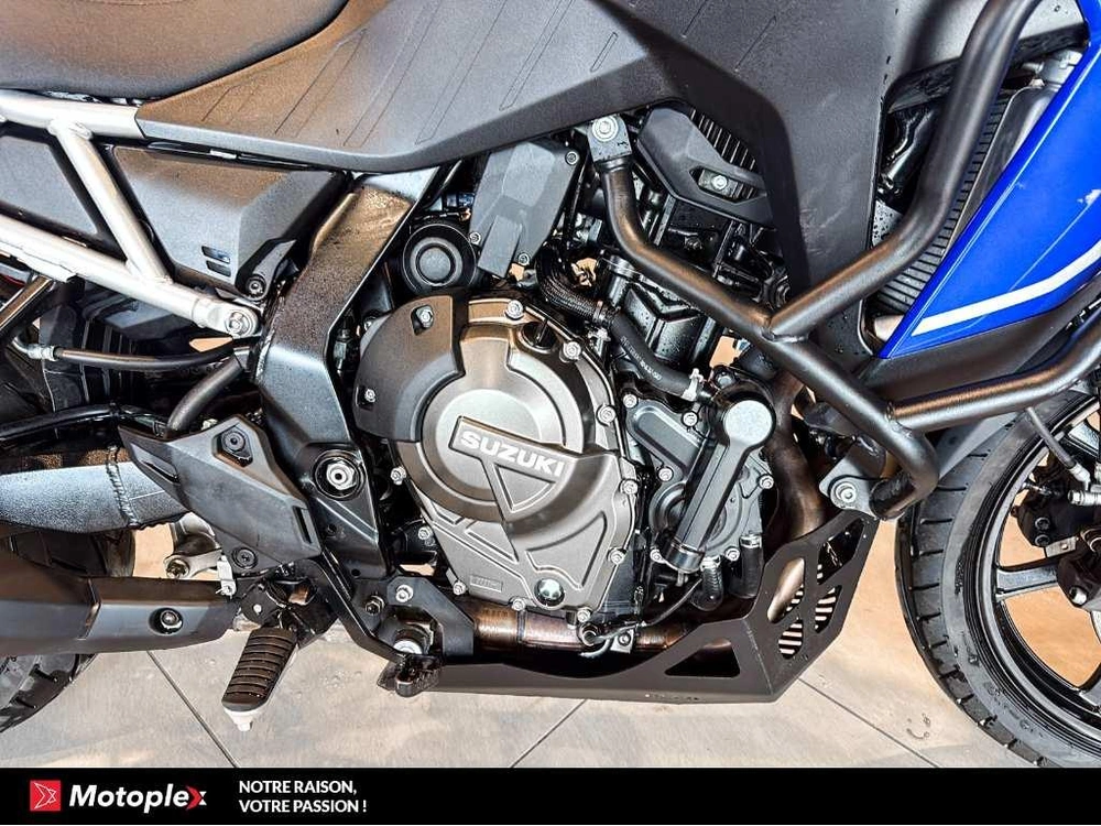 2024 Suzuki Vstrom 800 alt