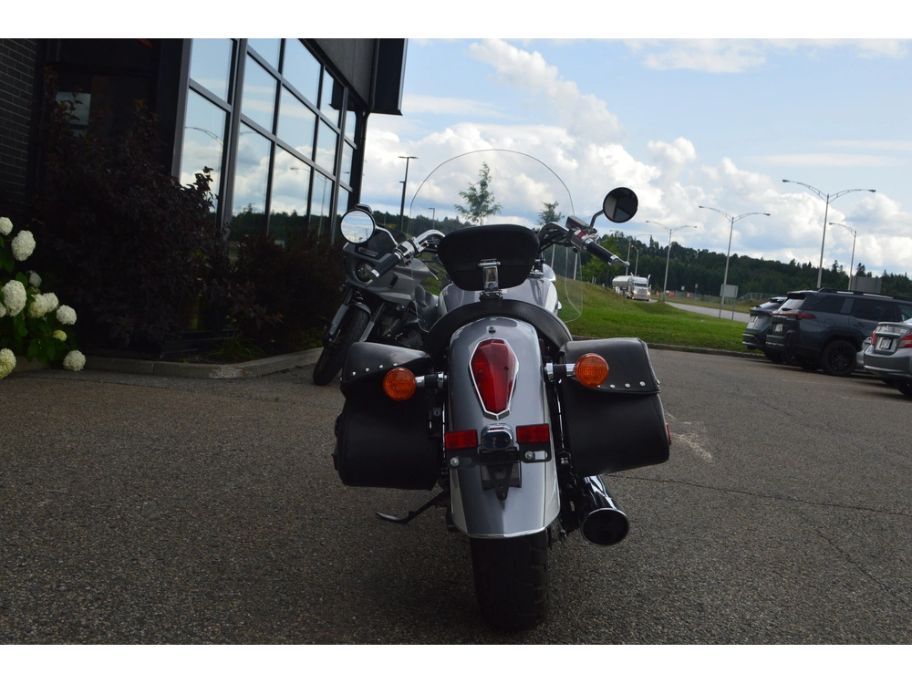 2006 Honda Vt750 alt