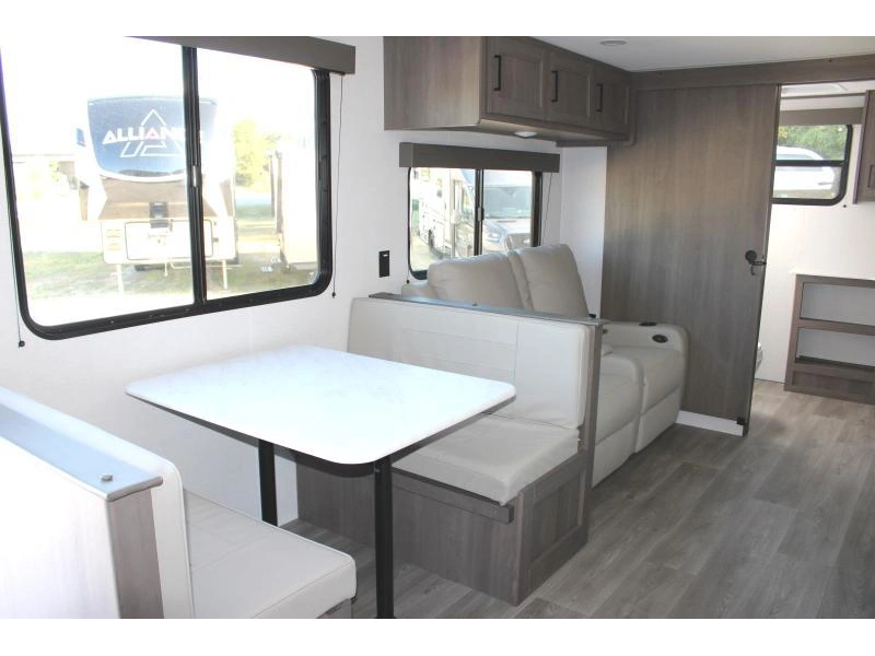 Grand Design Transcend 26rbx 2026 alt