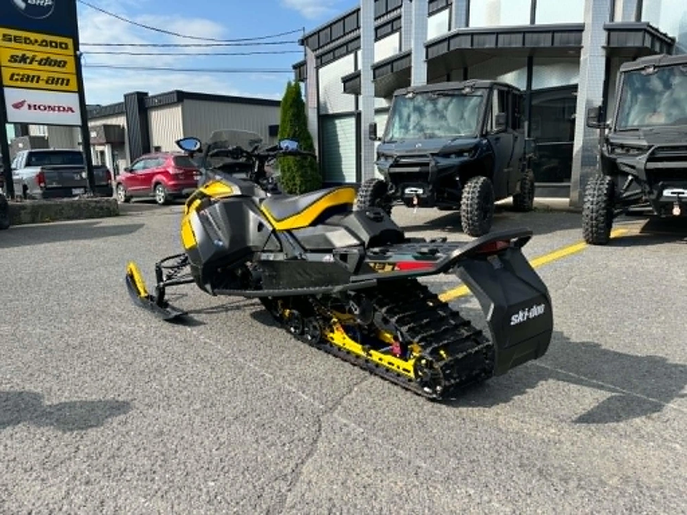 Ski-doo Renegade Adrenaline 900ace 2024 alt