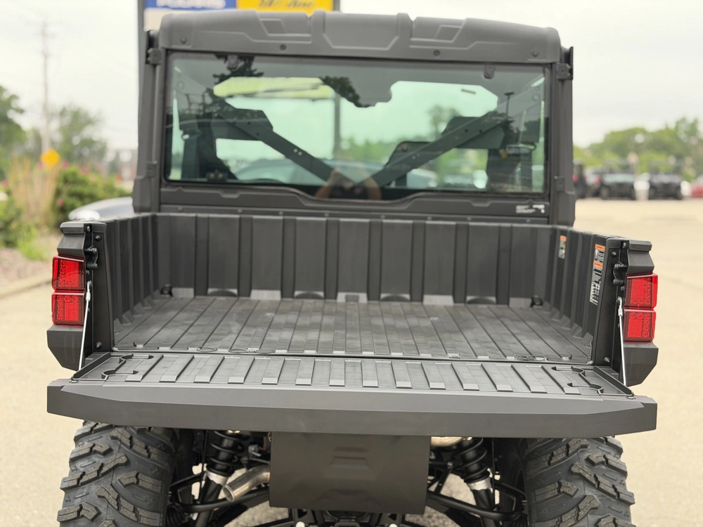2027 Polaris Ranger Xp 1000 Cab alt