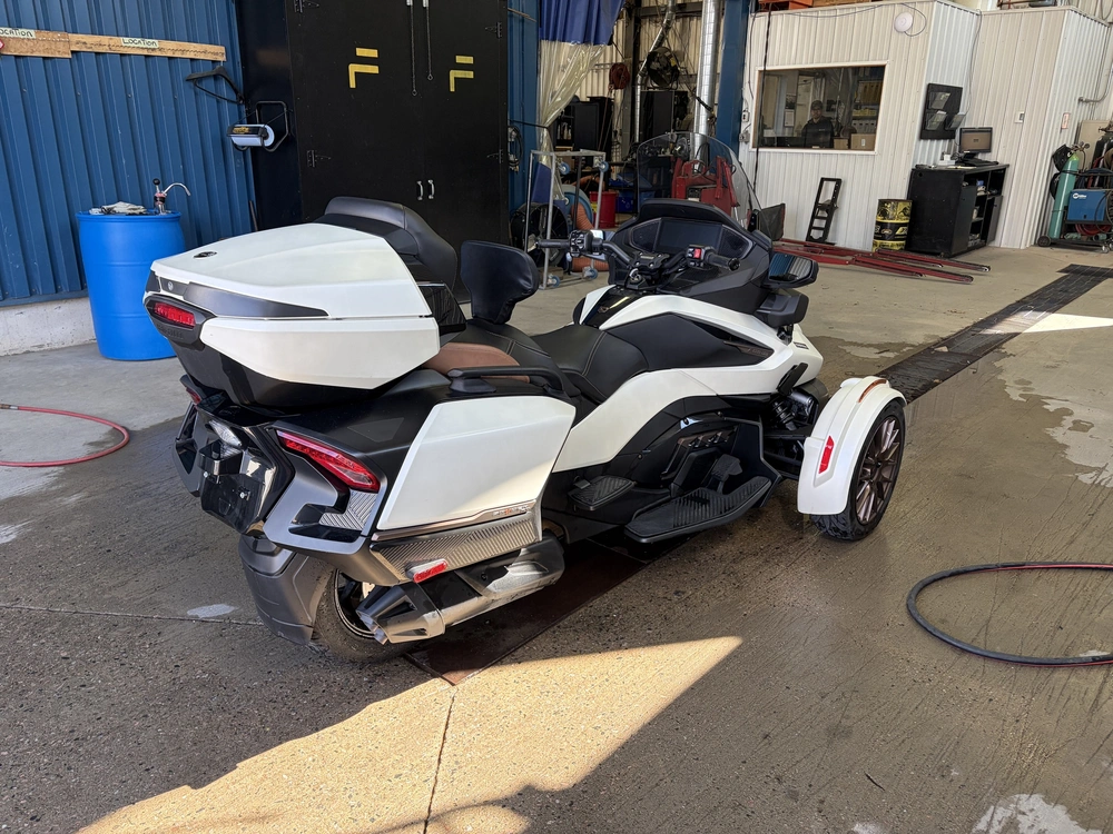 Can-am Spyder Rt Ltd Sea-to-sky 2024 alt