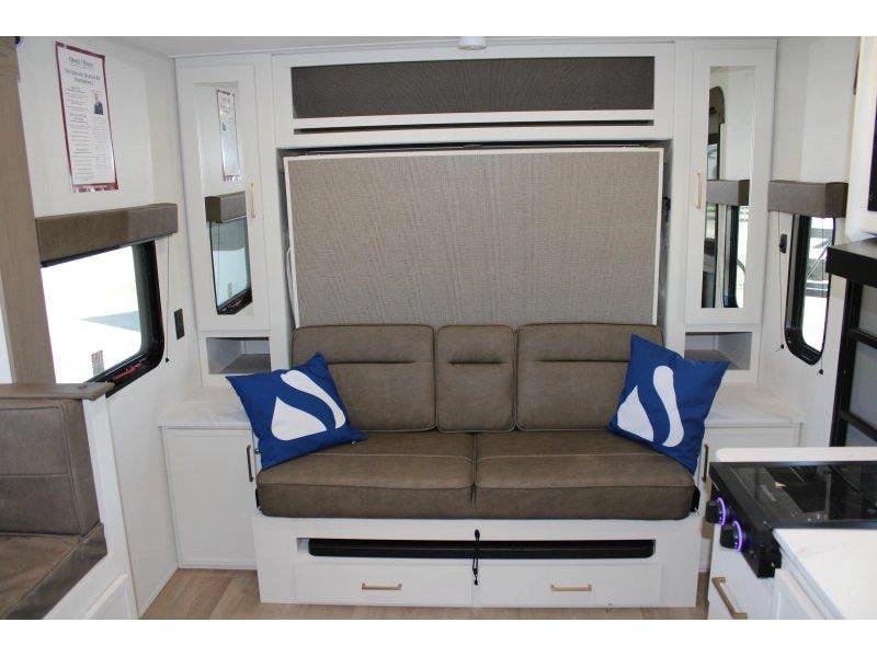 Grand Design Transcend 161bh 2026 alt
