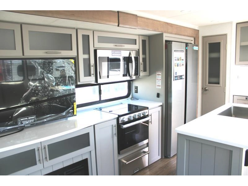 Alliance Avenue 332rl 2025 alt