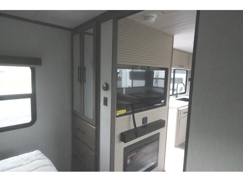 2027 Keystone RV Cougar 26LBW