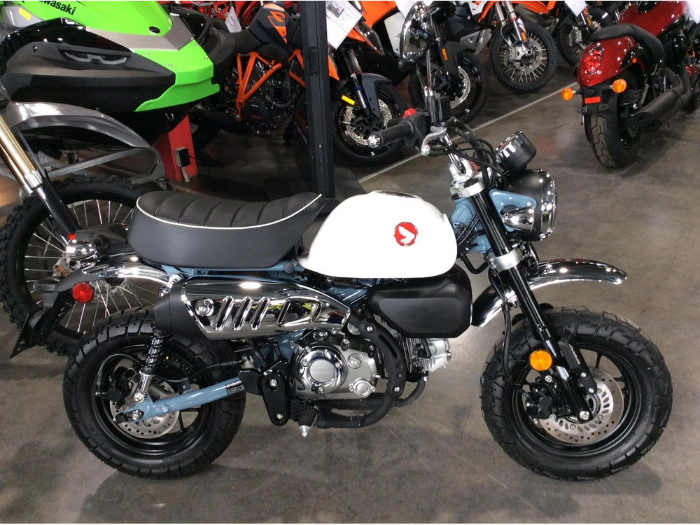 Honda 125 Monkey 2025 alt