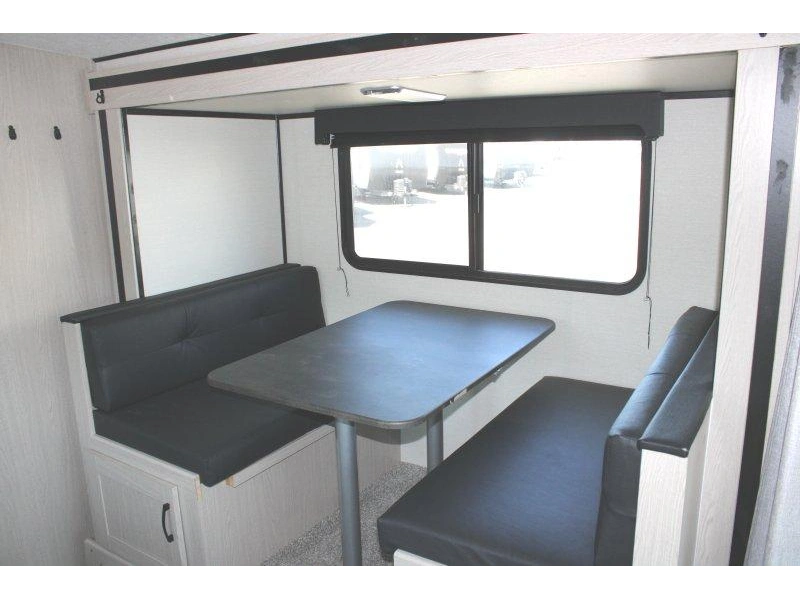 Coachmen Apex 194bhs 2022 alt