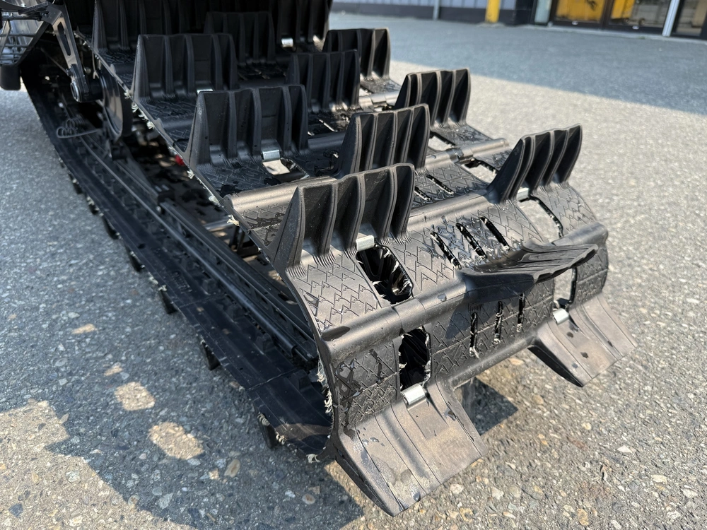 2026 Ski-doo Summit X W/ Expert Pkg 154 alt
