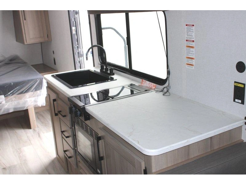 Keystone Rv Coleman 19r 2026 alt