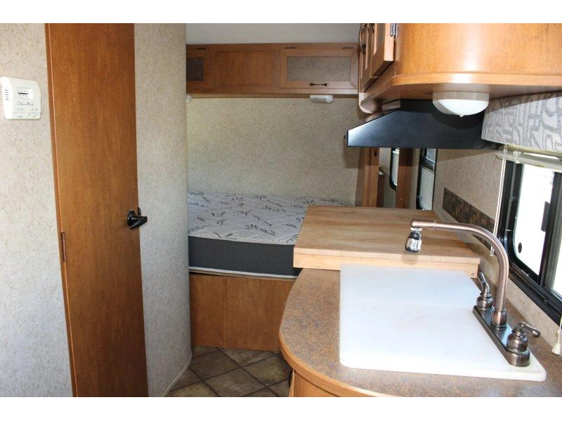Evergreen Rv Ascend 171rd 2013 alt