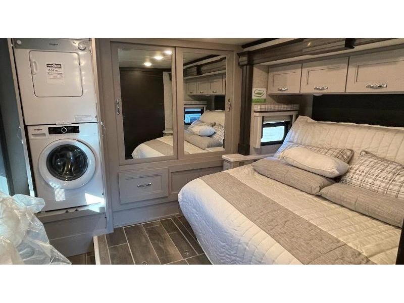 Thor Motor Coach Aria 3401 2023 alt