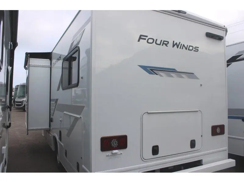 2027 Thor Motor Coach Four Winds 25Z