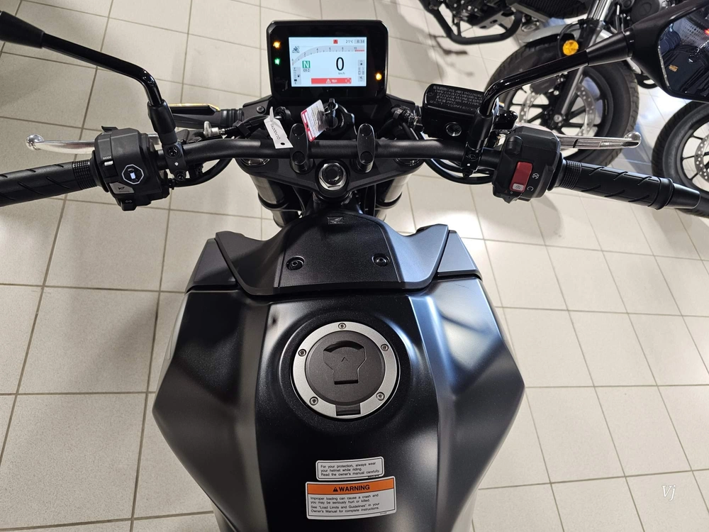 2025 Honda Cb750 Abs alt