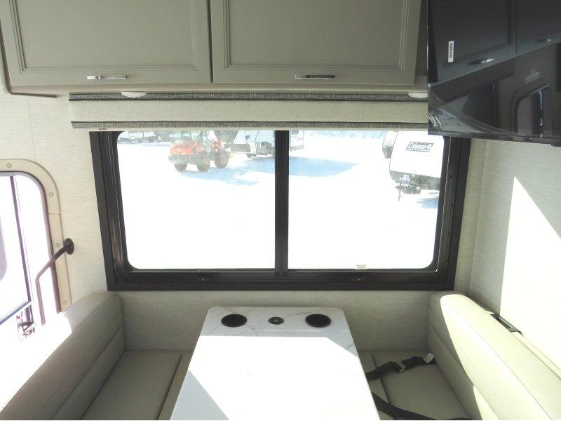 Thor Motor Coach Indigo Mm30 2026 alt