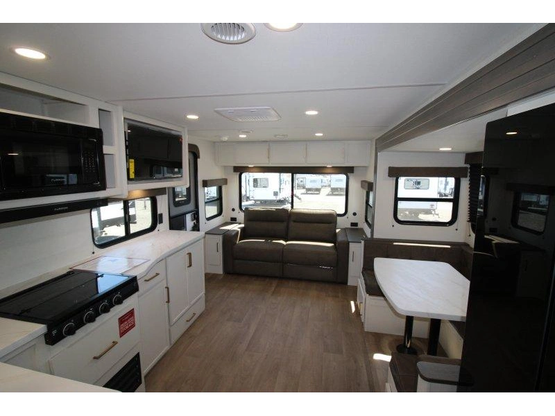 2026 Grand Design Transcend 245rlt alt