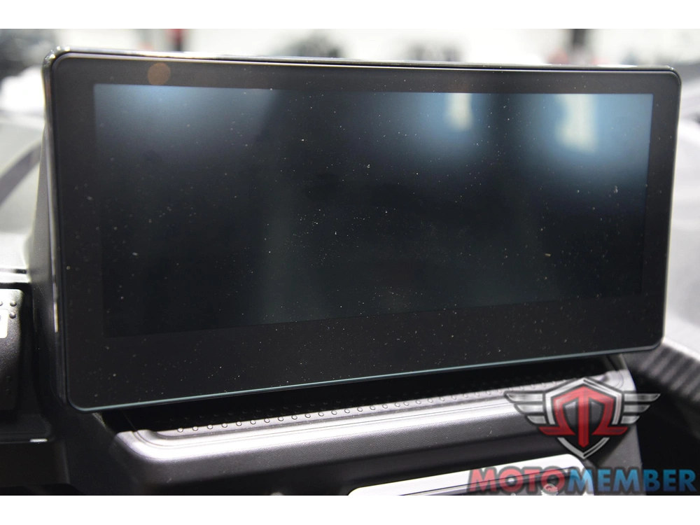 2026 Can-am Maverick X3 Max X Rs Turbo Rr Triple Black_10.25 In Infotainment alt