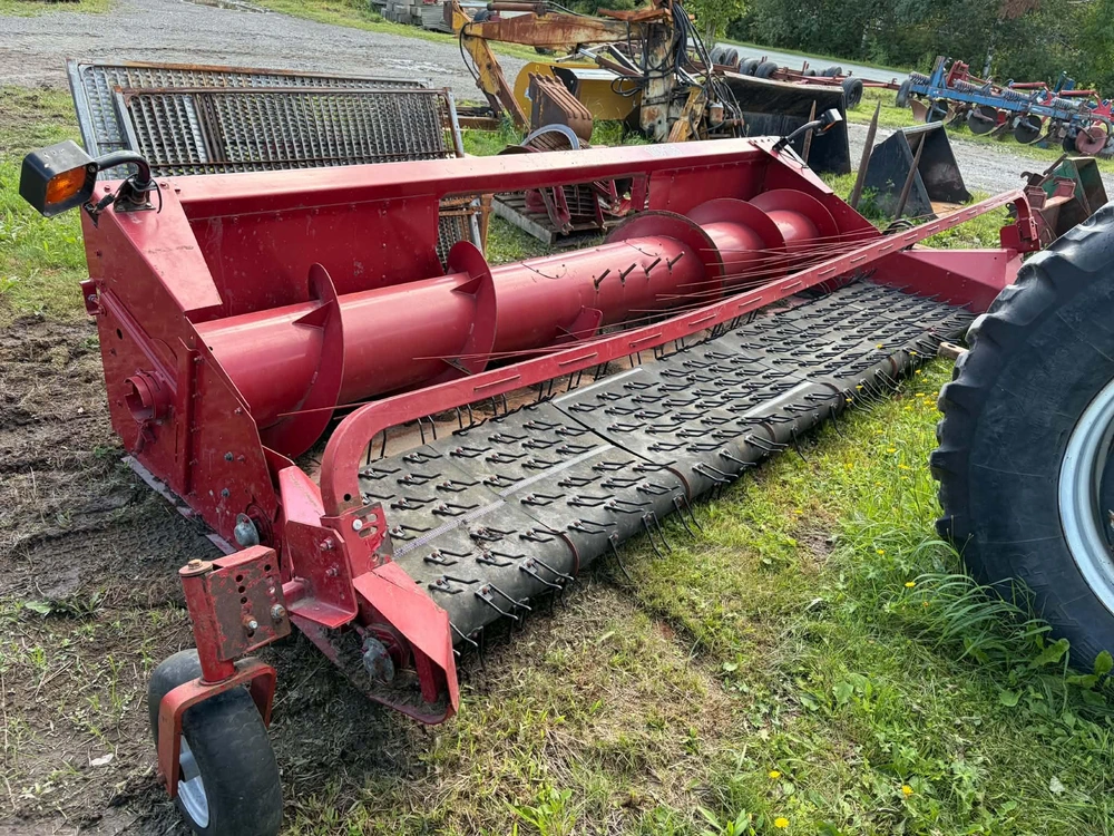 Case 2366 Axial-flow 2000 alt