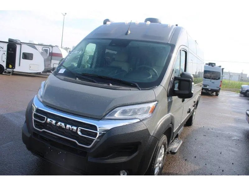 2027 Thor Motor Coach Tellaro