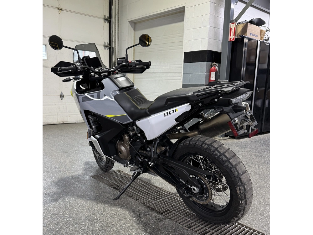 Husqvarna Norden 901 2025 alt