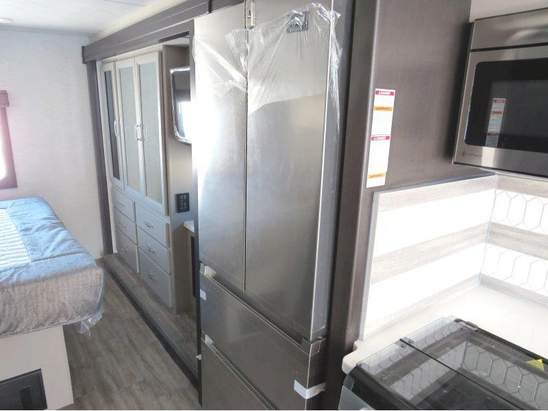 Thor Motor Coach Indigo Mm30 2026 alt