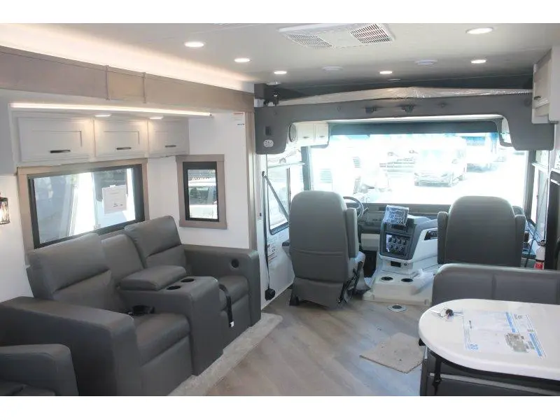 Jayco Precept 2027