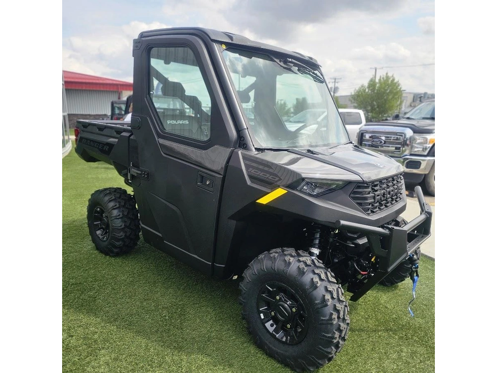 2026 Polaris Ranger 1000 Cab alt