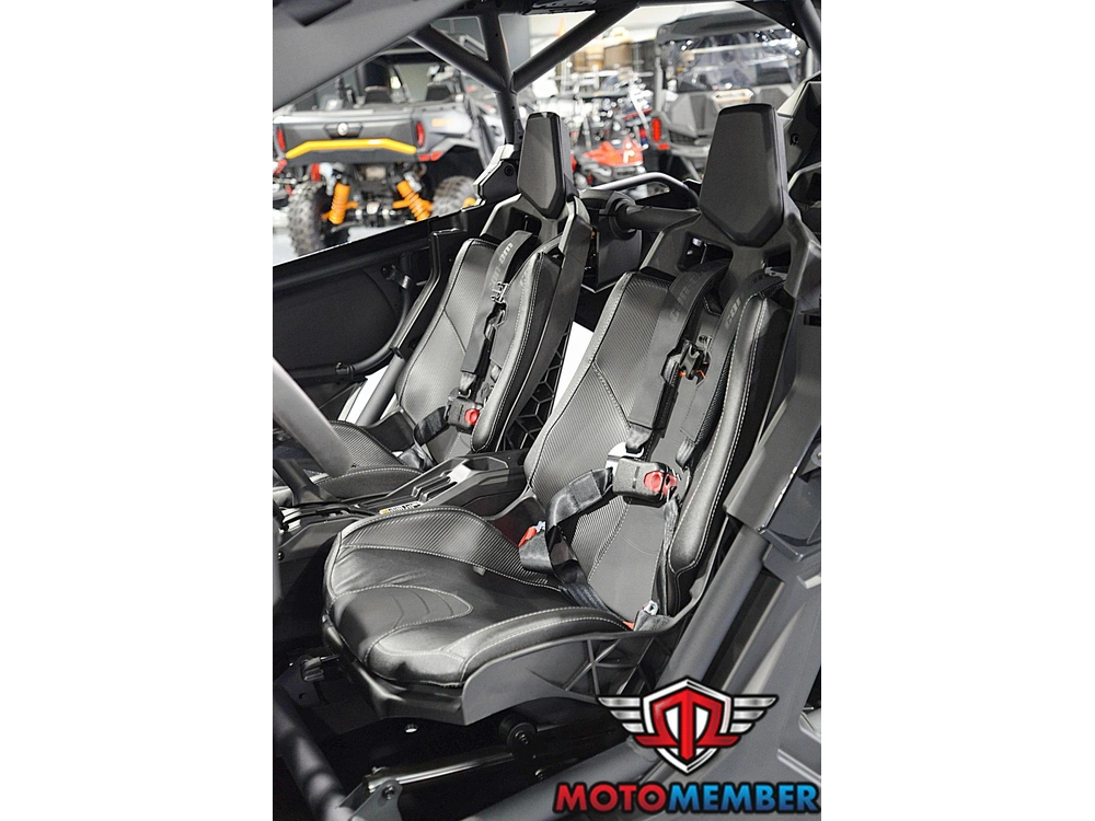 2026 Can-am Maverick X3 Max X Rs Turbo Rr Triple Black_10.25 In Infotainment alt